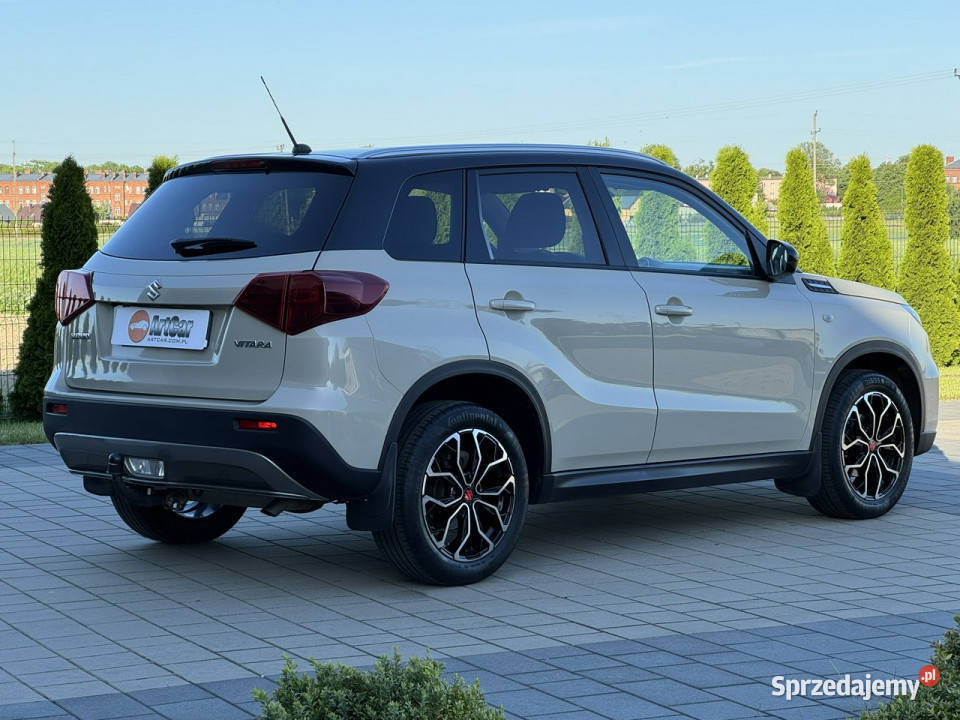 Suzuki Vitara 14 140 Automat Premium Plus III Rok produkcji 2019
