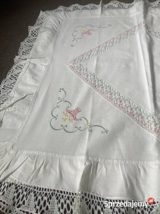 Poszewka gobelin haftowana z koronkami Zabrze sprzedam