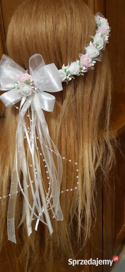 Wianek komunijny biało różowy Borów