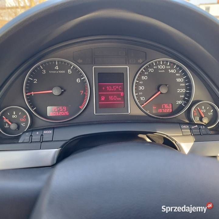 Audi a4 16 LPG nieuszkodzony Poznań