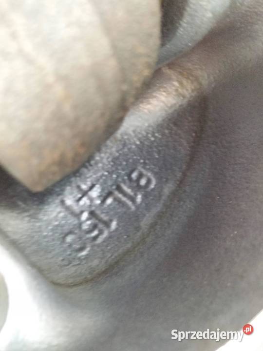 TŁOK KORBOWÓD 81L150 20 TDI VW Volkswagen Passat sprzedam
