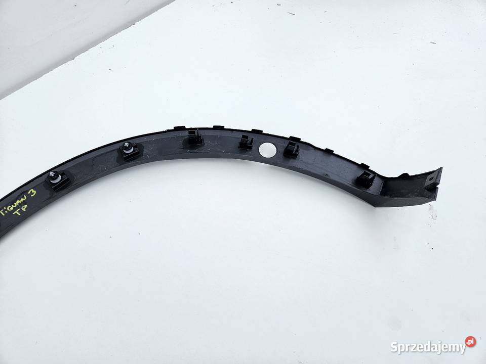 VW TIGUAN 3 III LISTWA BŁOTNIKA PRAWY TYŁ PRAWA Międzychód