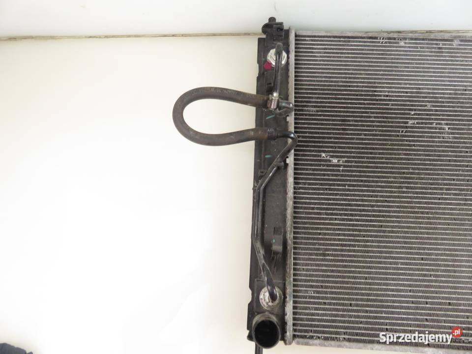 CHŁODNICA WODY HYUNDAI ix35 20 CRDi sprzedam