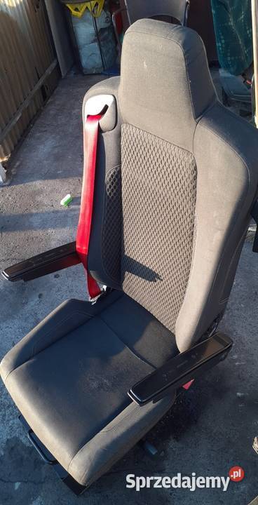 Renault Gama T 460 fotel pasażera Rok produkcji 2014 śląskie Lędziny