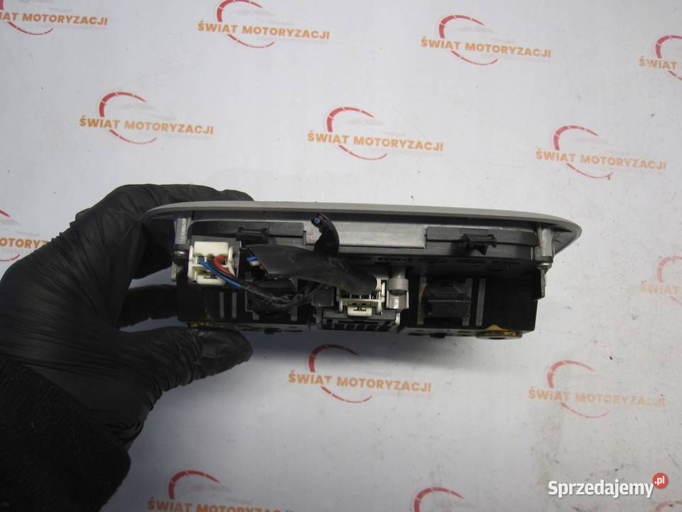 KIA SOUL 09r lampka podsufitki 928502K100 osobowe Kielce