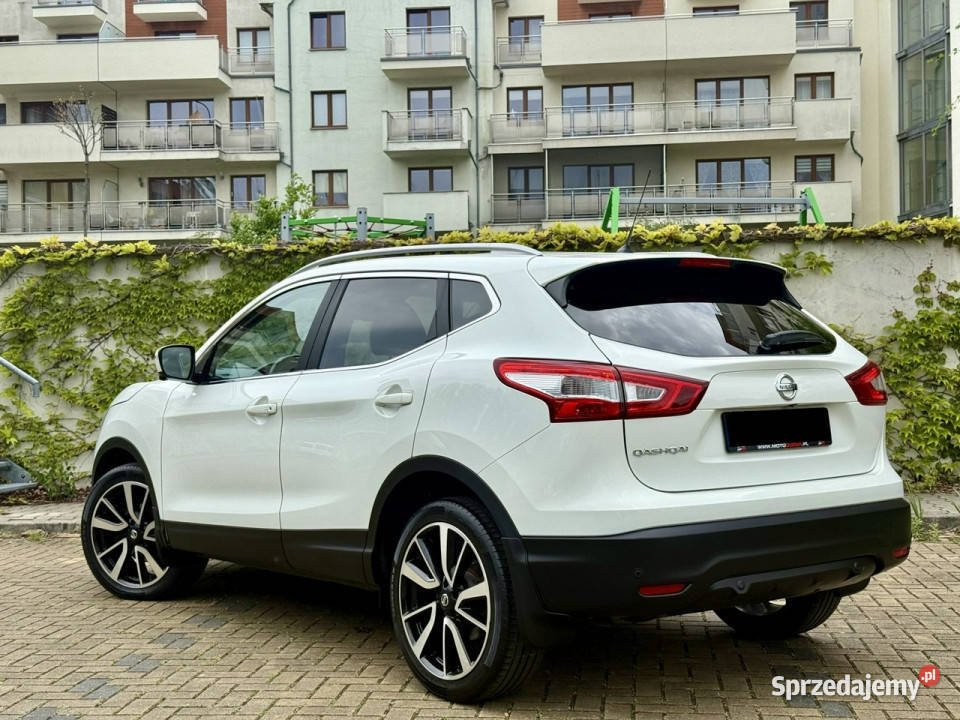 Nissan Qashqai Tekna design II 20132021 nieuszkodzony