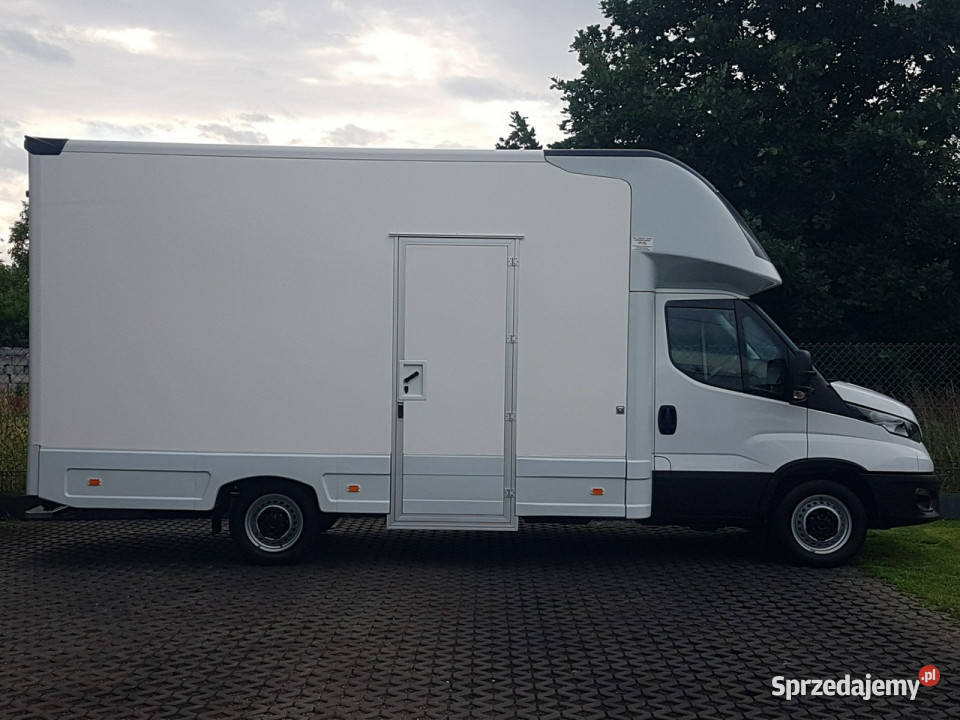 Iveco Daily KONTENER NISKOPODŁOGOWY 444x223x243 centralny zamek Motoryzacja Poręba