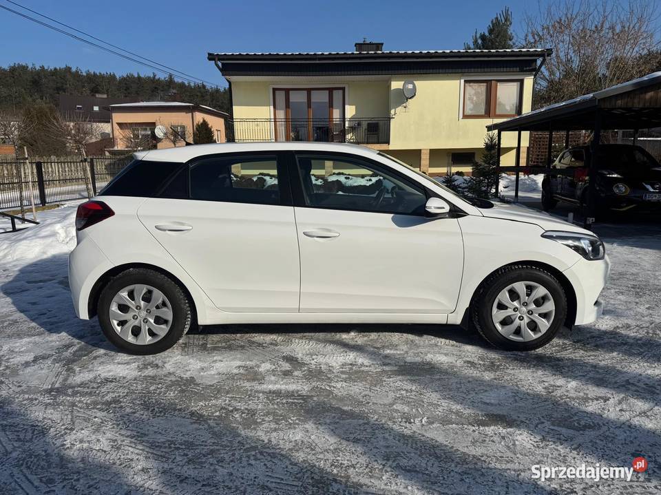 Hyundai i20 manualna i20 Ostrowiec Świętokrzyski