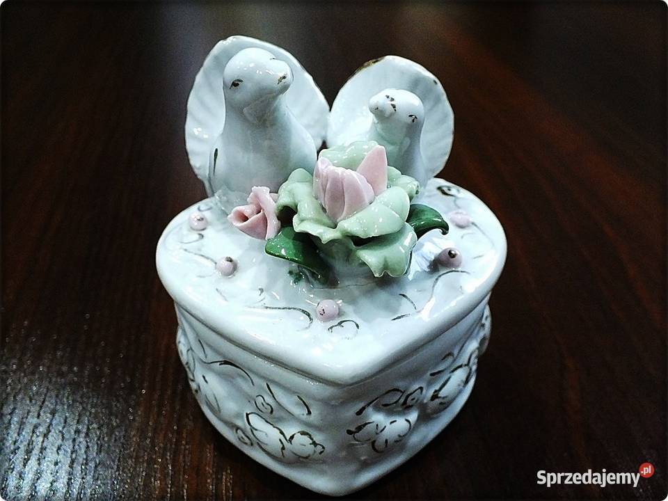 Mini Szkatułka Serduszko Gołąbki Puzderko