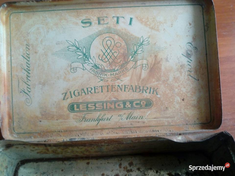 Puszki pudełka tytoniu i papierosach Przemyśl