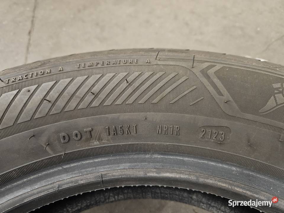 4 21560 R17 96H GoodYear Efficient Grip 2 SUV Katowice