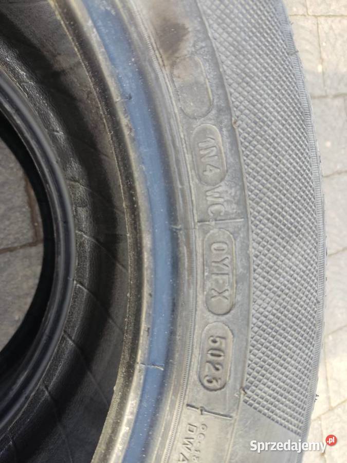 Sprzedam opony wielosezonowe Kleber 205516 Piątkowisko