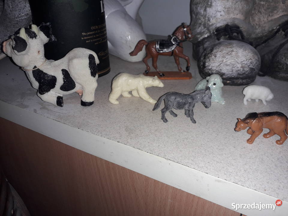 Figurki różne rodzaje mazowieckie Warszawa