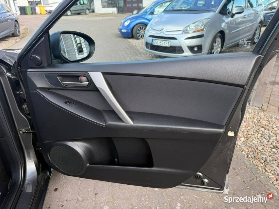 Mazda 3 NAWI2 KOMPLETY KÓL2 KOMPLETY szary pomorskie Słupsk
