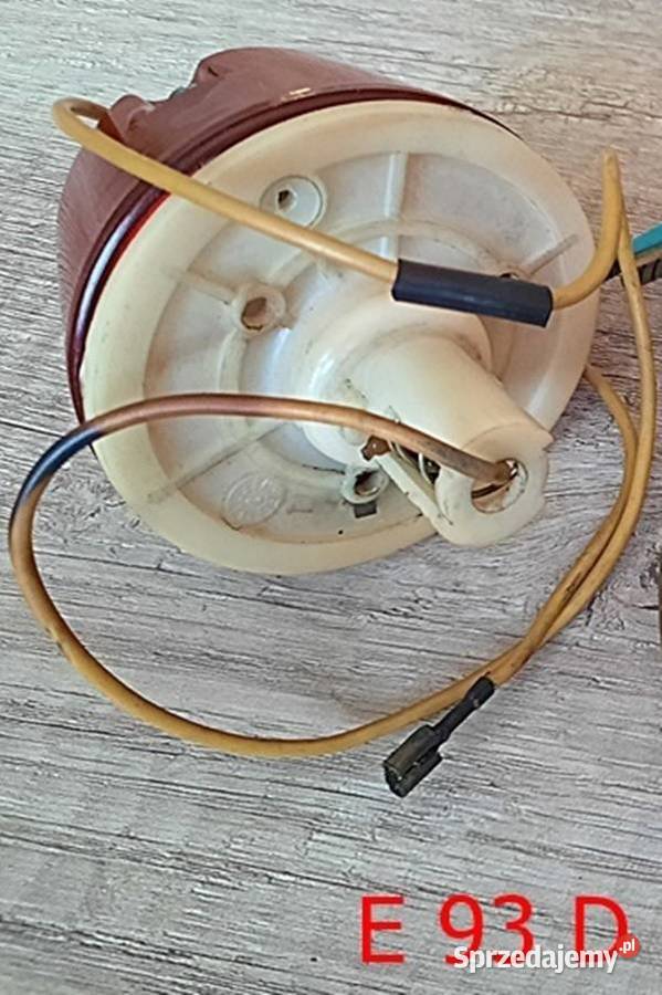 Lampa lampy pozycyjne czerwone klosz E 92E E93D wielkopolskie