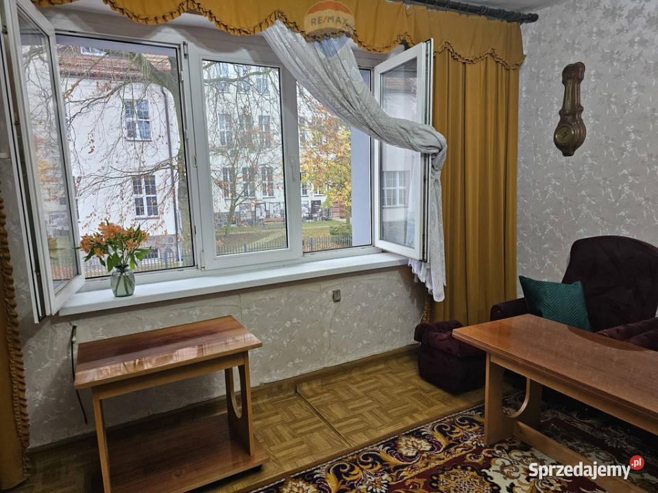 Przestronne mieszkanie w centrum Chełmży Liczba pokoi 3 kujawsko-pomorskie Chełmża sprzedam