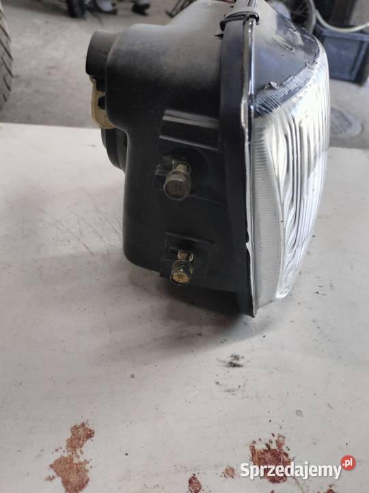 Przednia lampa Kawasaki GPZ 500 Łubno