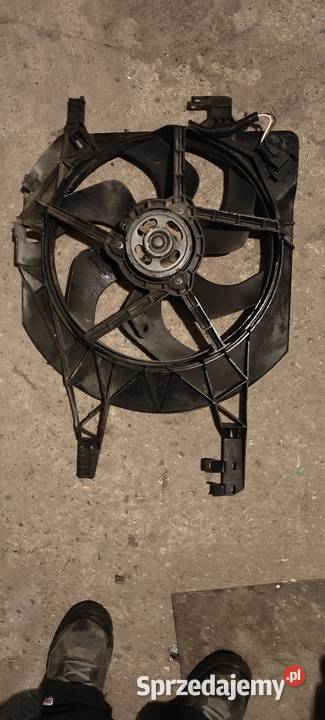 MEGANE III 16 B 03r AUT wentylator chlodnicy