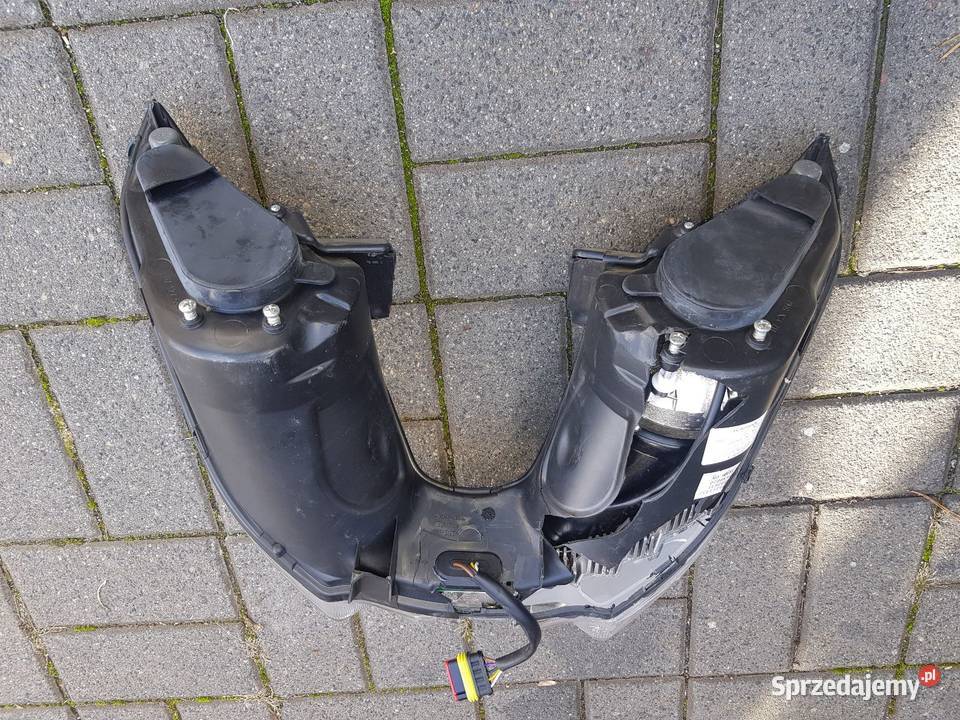 Piaggio Mp3 300 Hpe Lampa Przednia Led śląskie