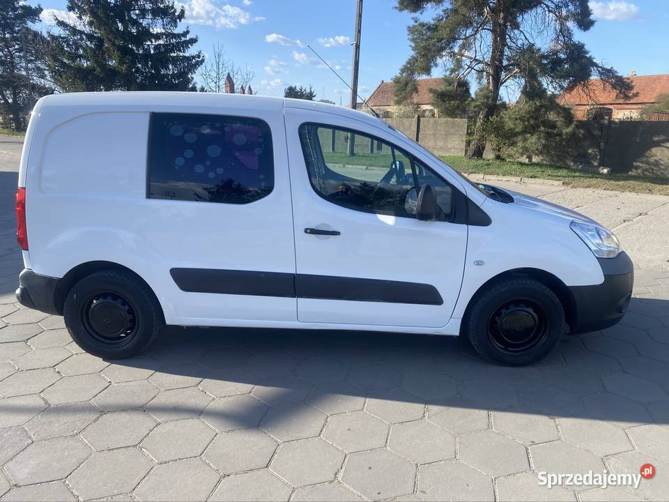Citroen berlingo VAT 23 Rok produkcji 2012