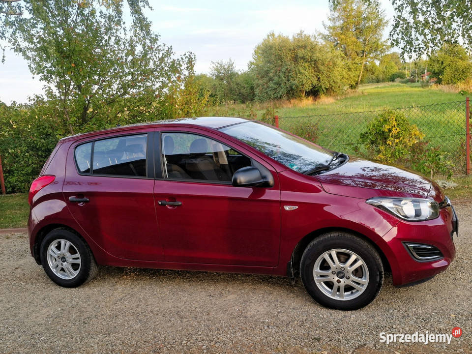 Hyundai i20 12 94150 piękny bordowy z Niemiec kurtyny powietrzne Rymanów sprzedam