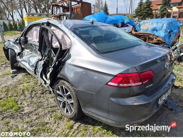 Volkswagen Passat 18 TSI BMT Highline DSG 2017R Olsztyn