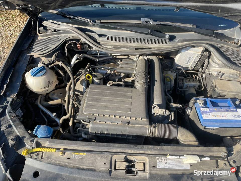 VOLKSWAGEN Polo V 12 TSi 90 BlueMotion Allstar szary