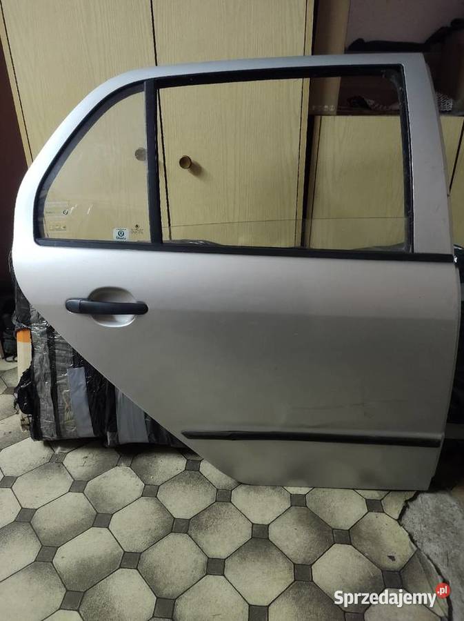 Drzwi Skoda Fabia 2002 kolor 9102 Poraj sprzedam