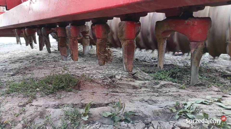 09 września 2023 Brona aktywnawirowa niemeyer 3 Agregaty Szadek