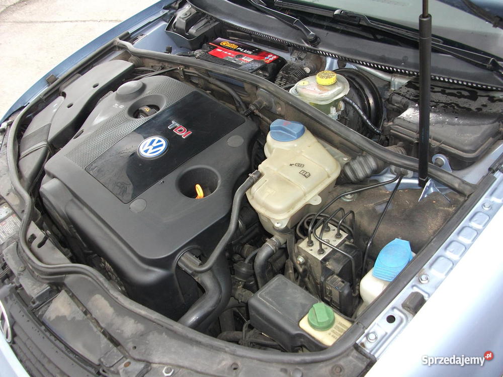 Volkswagen Passat 19 TDI 130 2000r błękitny meta welurowa tapicerka Włocławek sprzedam