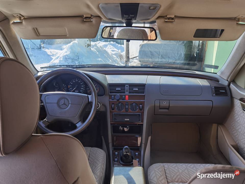 Mercedes W202 25 Diesel 1994 manual światła przeciwmgielne Klasa C