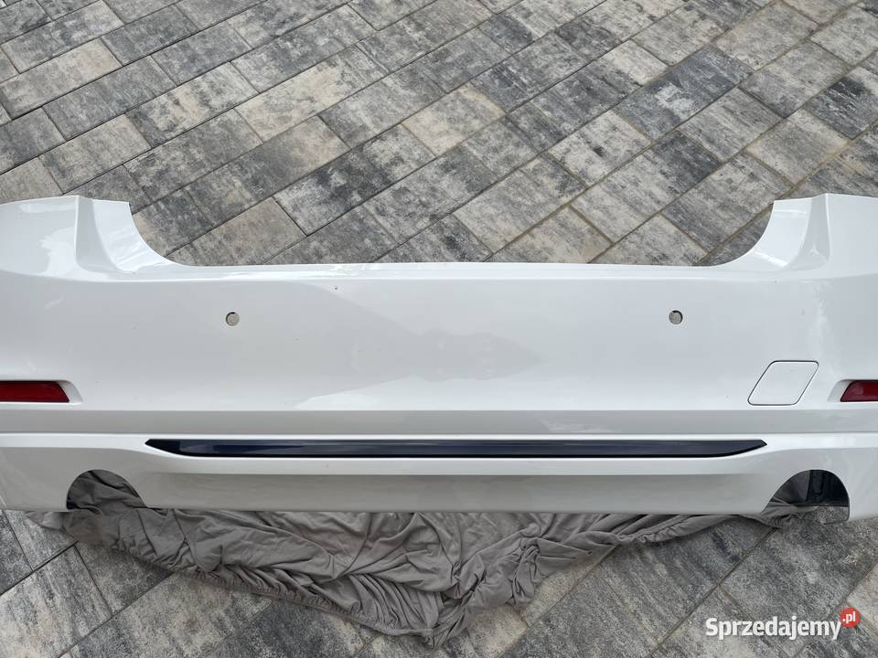 Zderzak tylni do BMW F30 sport line OE Goszczanów sprzedam