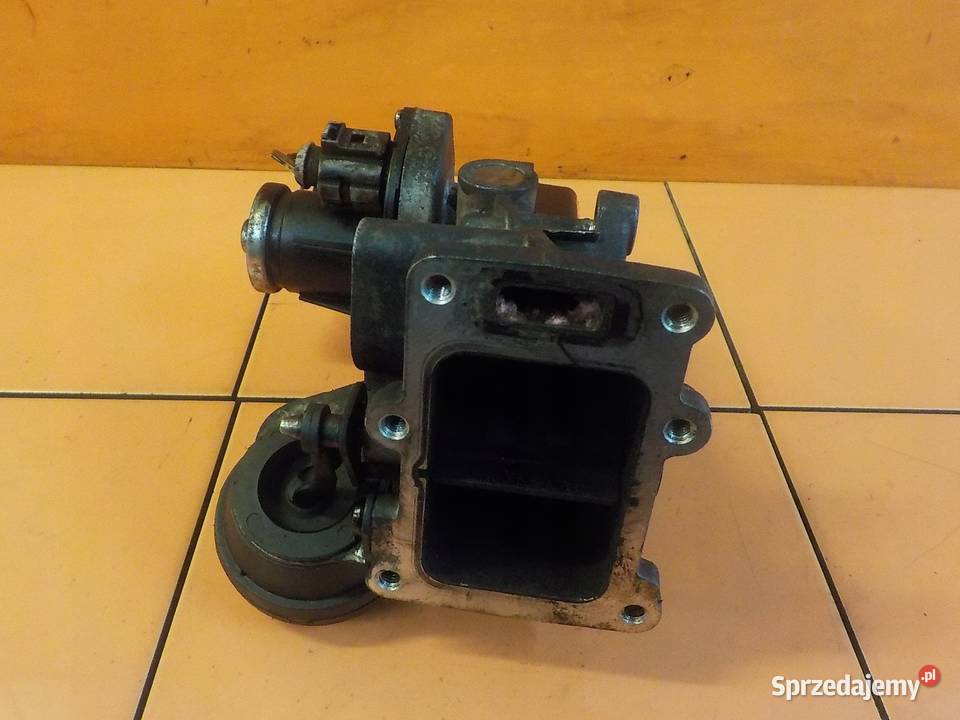 AUDI A3 8P Q3 GOLF SUPERB PASSAT 20 TDI 11r 140 Suków