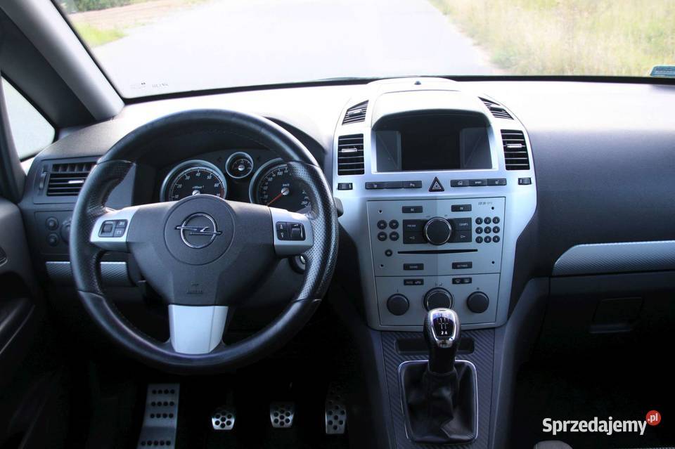 Opel Zafira OPC Line 18 Benzyna 140 RECARO 7 CD dolnośląskie Oleśnica sprzedam