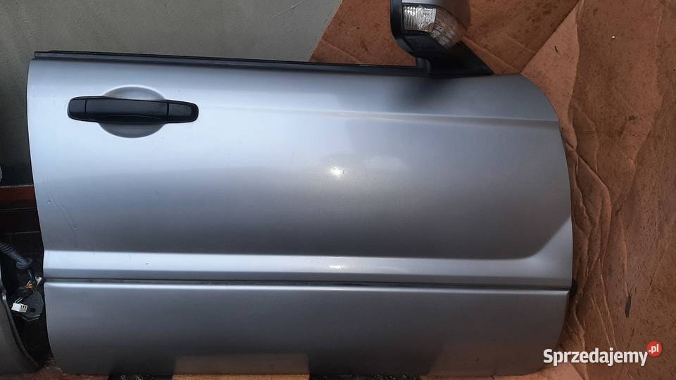 drzwi prawe kompletne Subaru Forester II SG osobowe Dębno