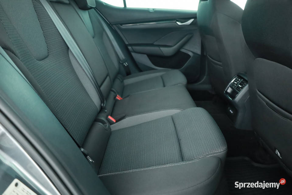 Skoda Octavia 15 eTSI mHEV komputer pokładowy Piaseczno