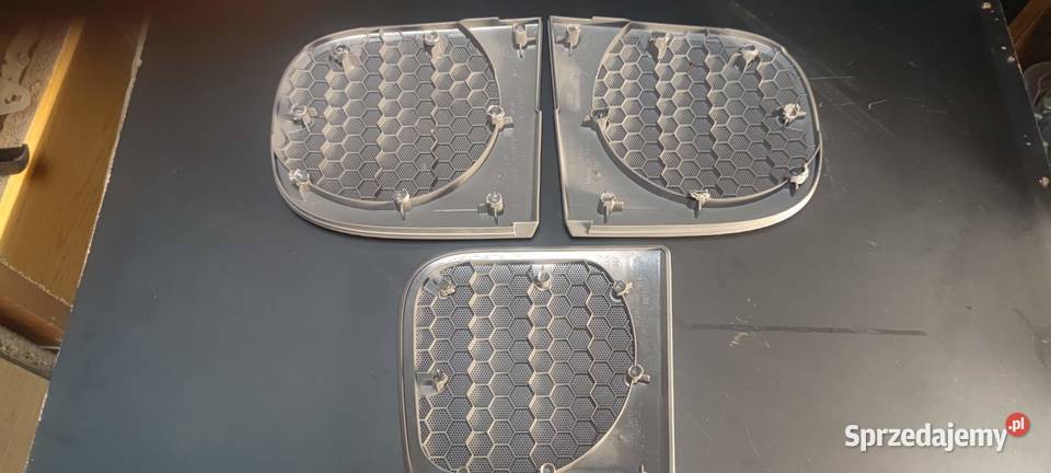 MASKOWNICE GŁOŚNIKÓW DRZWI AUDI A4 B6 B7 osobowe Rzeszów sprzedam