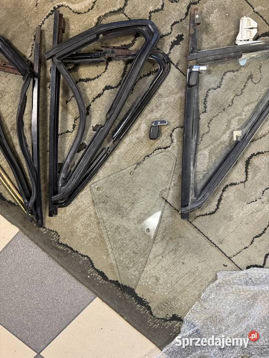 Golf mk 1 trójkąty uchylne osobowe Legnica