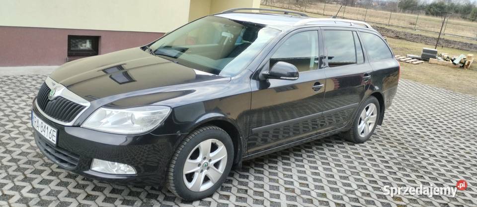 Skoda Octavia II welurowa tapicerka