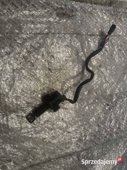 Stacyjka z kluczykiem Honda Magna VF 7007508388 Poznań