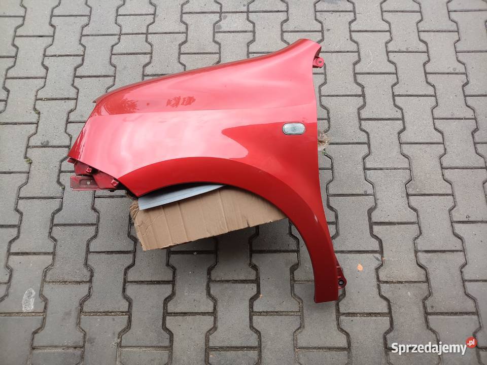 Renault Twingo III 14 TENNP 631013625r błotnik Krosno sprzedam