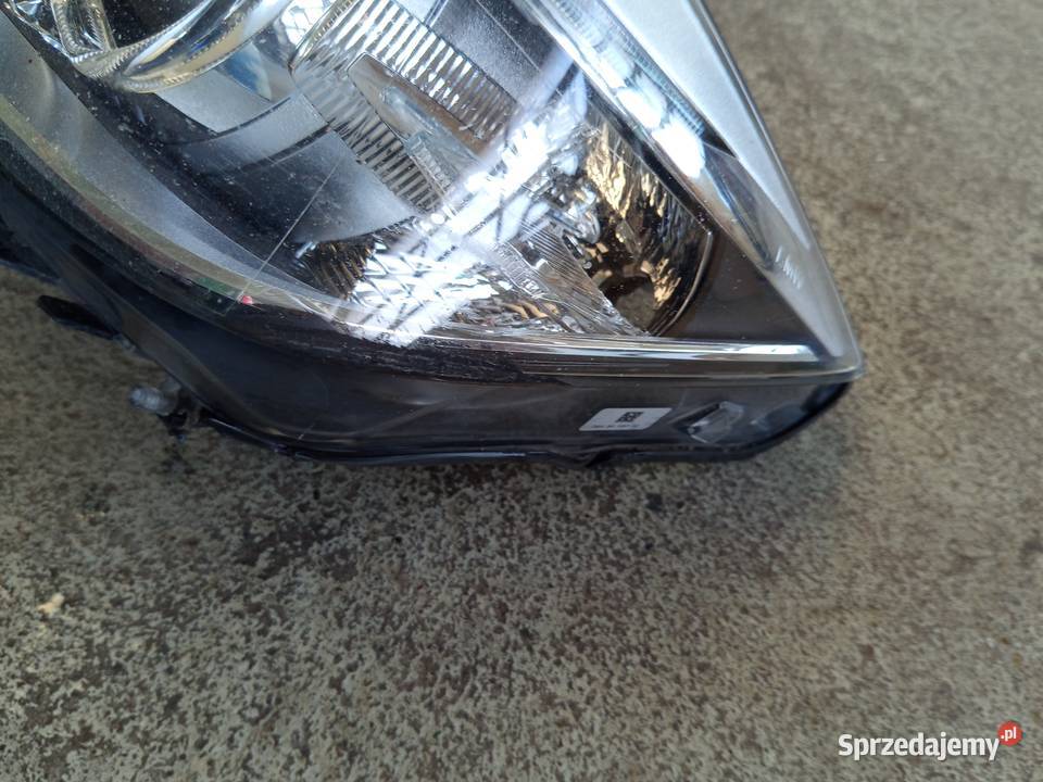 Reflektor lewy BMW 3 f303135 bi xenon osobowe sprzedam
