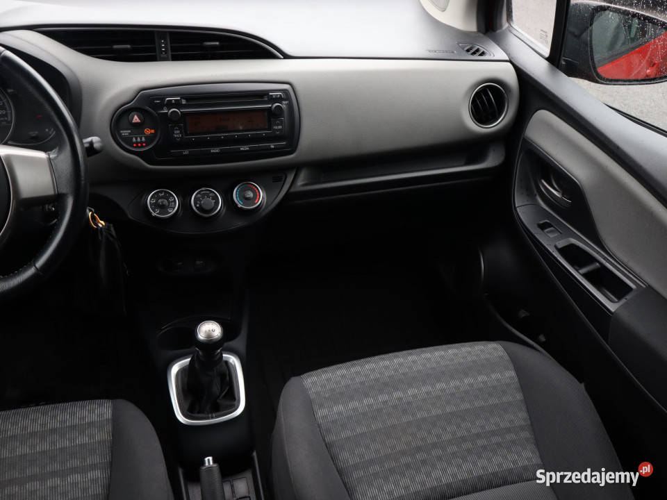 Toyota Yaris 10 VVTi dolnośląskie Bielany Wrocławskie