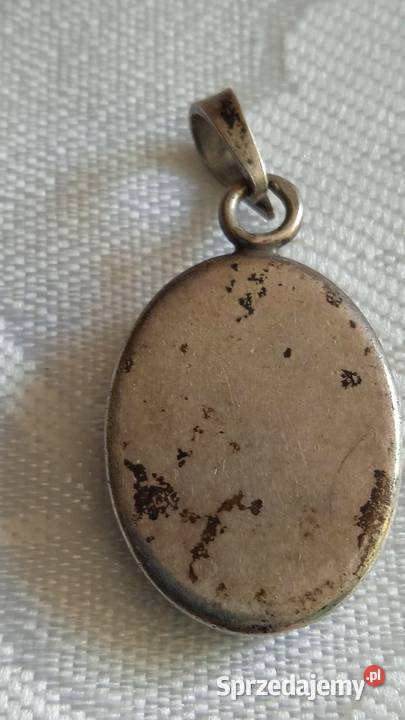 WIEKOWY MEDALION Z CZARNEGO ONYKSU Piła sprzedam