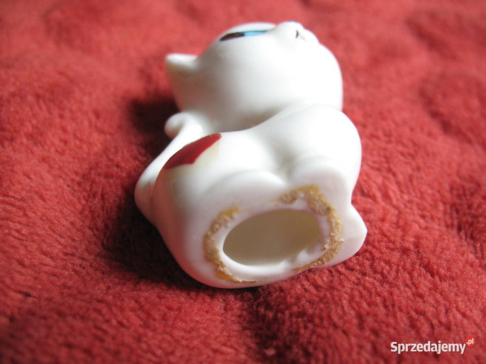 Kot malutki figurka porcelana 5 x 4 x 3 biały mazowieckie