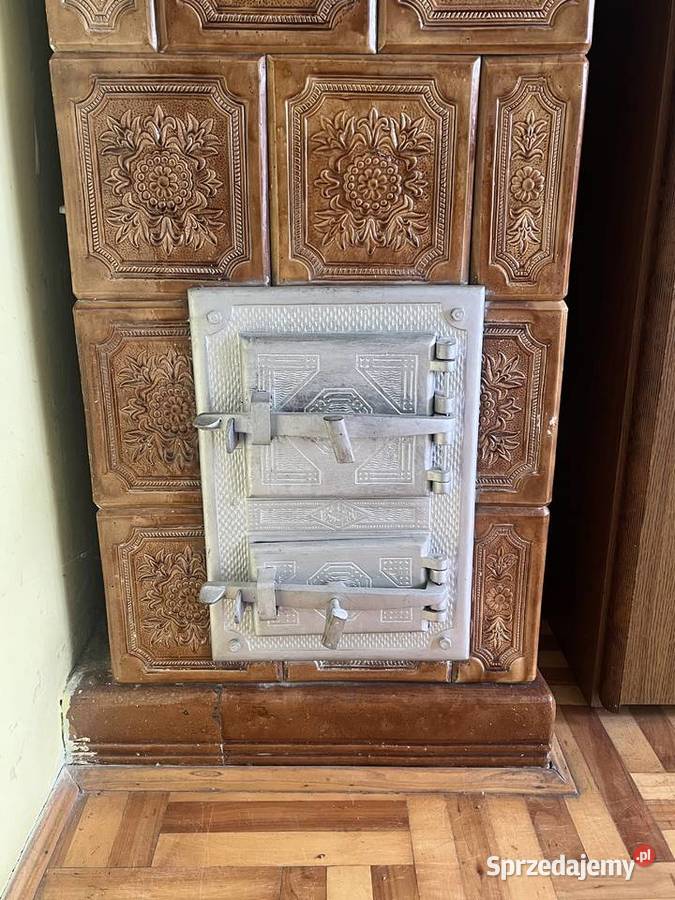 Piec kaflowy w perfekcyjnym stanie Żarki