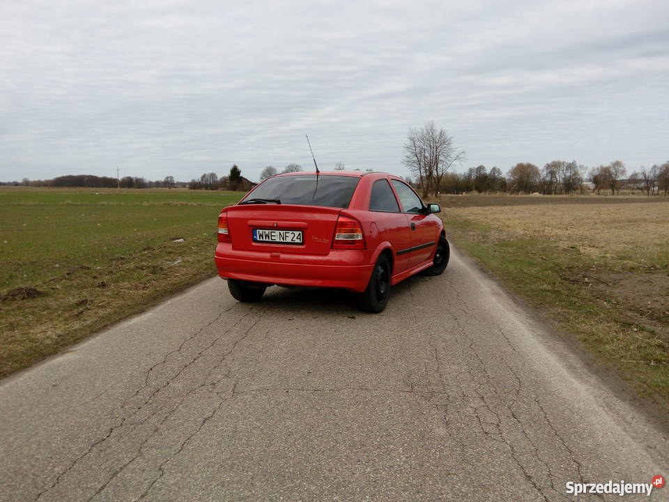 Opel Astra II 20 16v bg manualna Stoczek