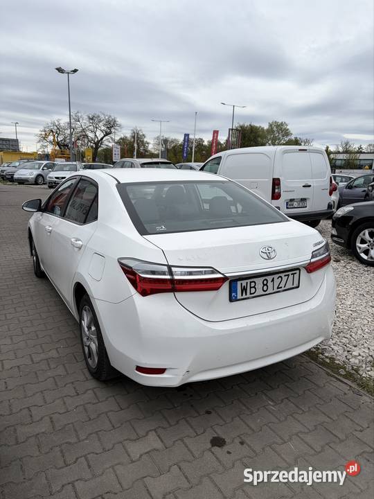 Toyota Corolla 16 Benzyna Gaz Rok produkcji 2019 Warszawa