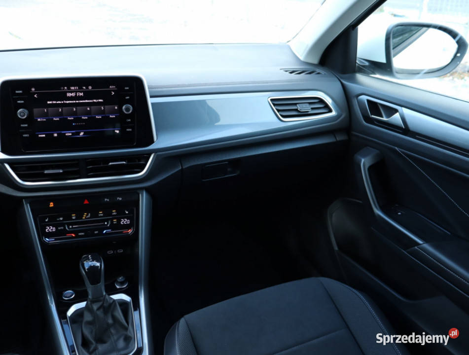 VW TRoc 15 TSI asystent parkowania mazowieckie Piaseczno