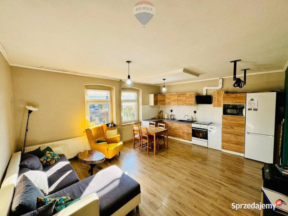 Dwupoziomowe mieszkanie z ogródkiem w Pszowie Nieruchomości Pszów